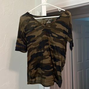 Lucky brand camo tee